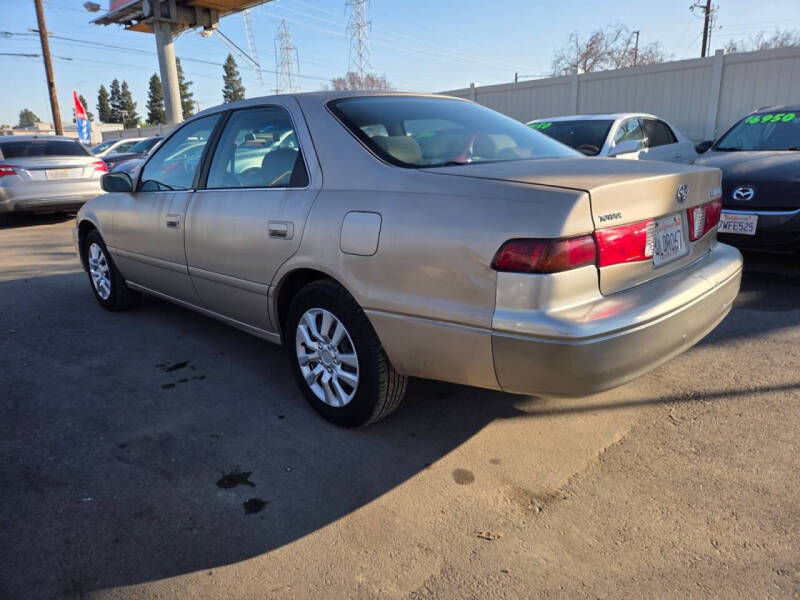 2000 Toyota Camry CE V6 | Best of CPP Processing Co Ltd