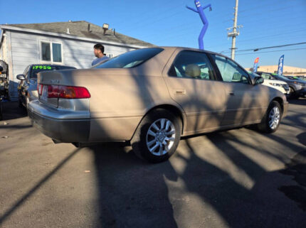2000 Toyota Camry CE V6 | Best of CPP Processing Co Ltd