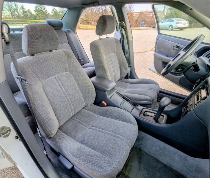 2000 Toyota Camry XLE V6 | Best of CPP Processing Co Ltd