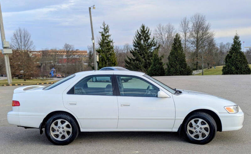 2000 Toyota Camry XLE V6 | Best of CPP Processing Co Ltd