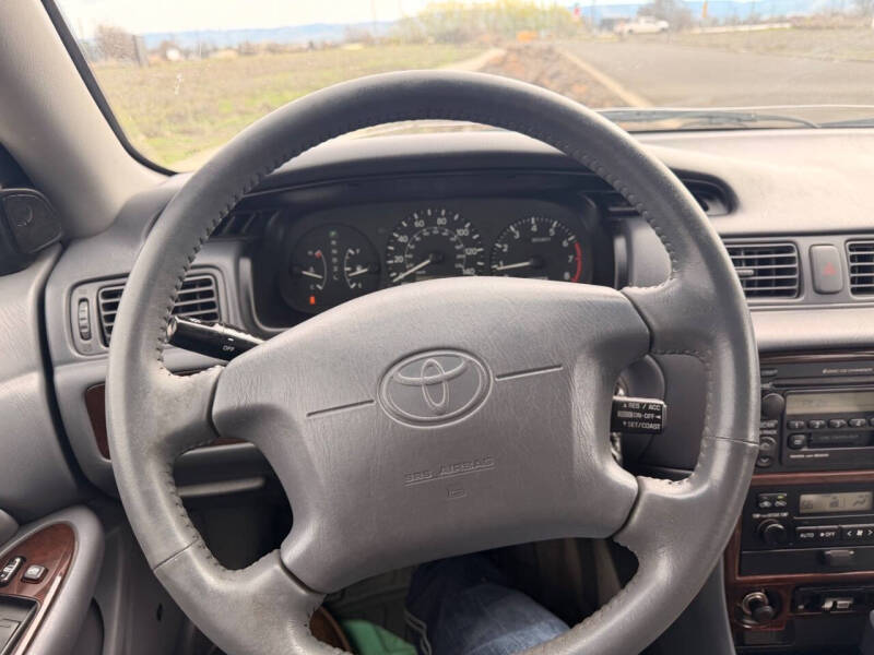 2000 Toyota Camry XLE V6 | Best of CPP Processing Co Ltd