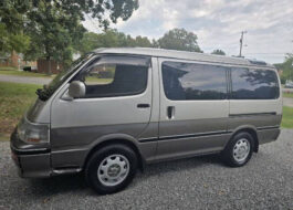1995 Toyota HiAce | CPP Processing CO Ltd | Best Cars in Europe