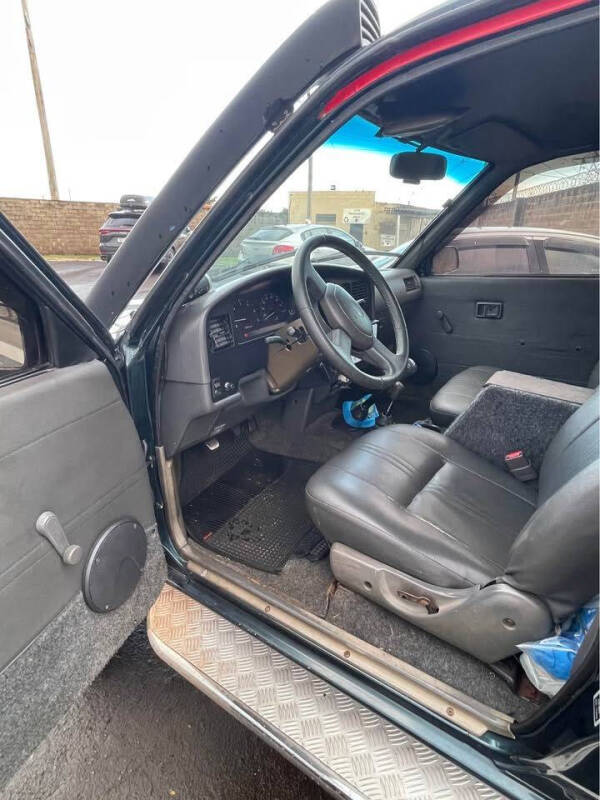 Get the best 1995 Toyota Hilux 2026 in Europe at CPP Processing CO ltd
