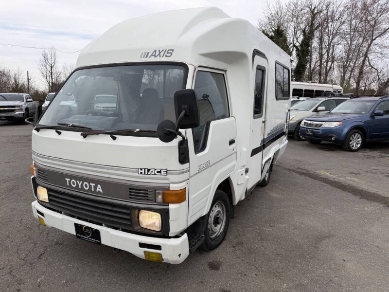 1998 Toyota HiAce | CPP Processing CO Ltd | Best Cars in Europe