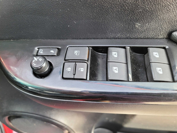 Toyota Hilux 2016 | right-hand-drive CPP Processing