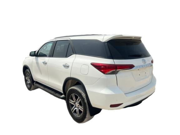 2023 Toyota Toyota Fortune SUV