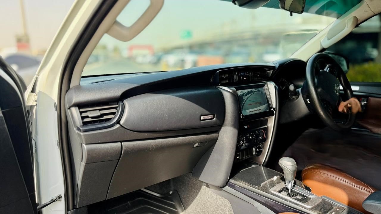 2023 TOYOTA Fortuner 7 Seats
